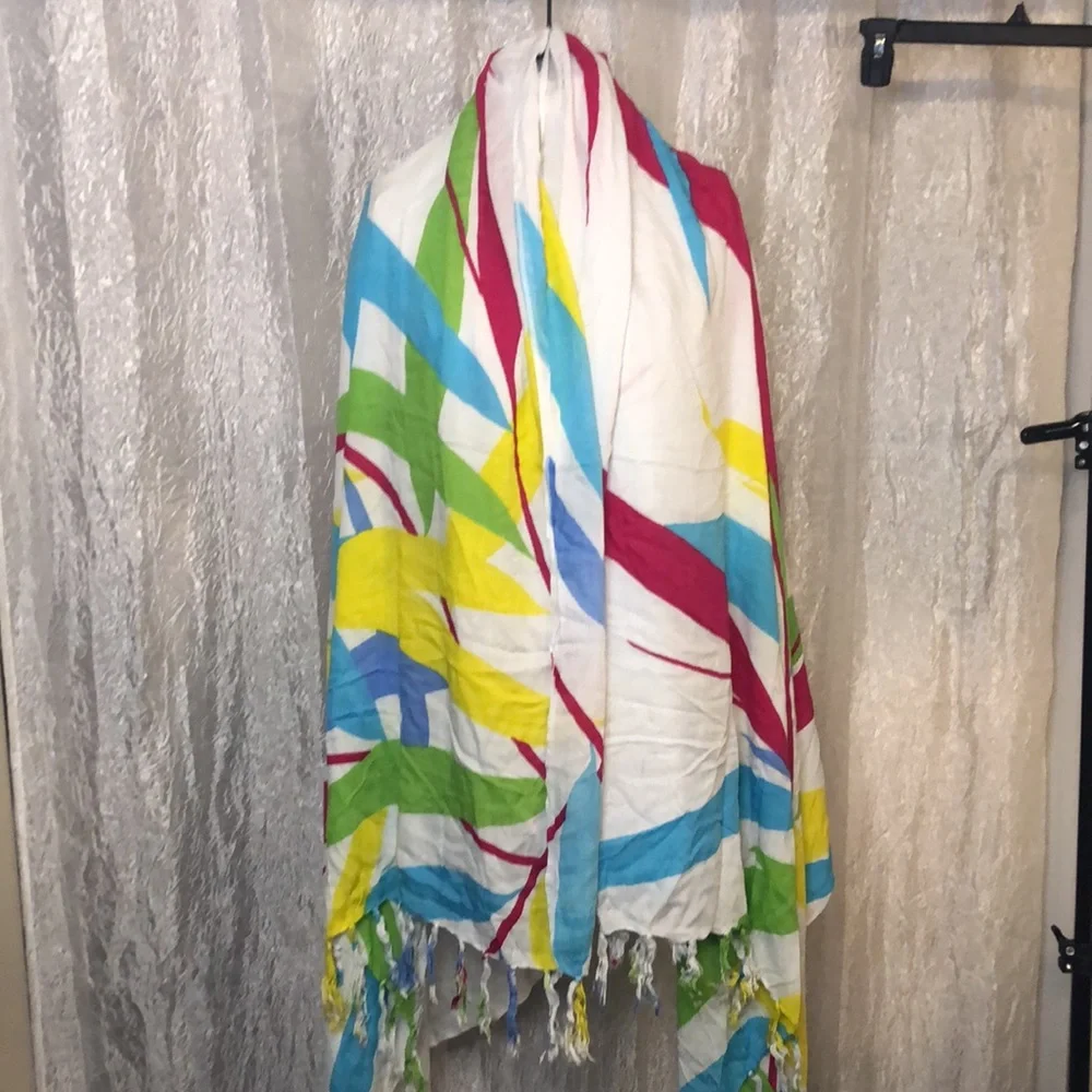 INDONESIA HAND MADE CLOTHING CO. scarf/wrap